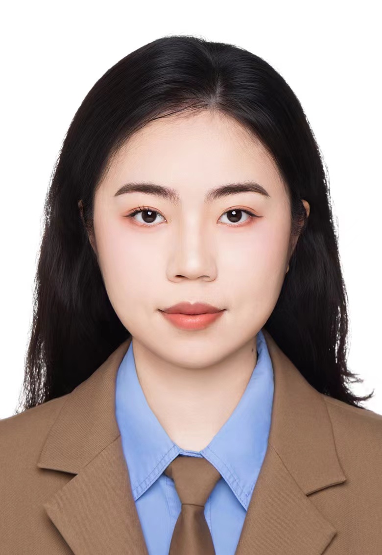 陈曼妮